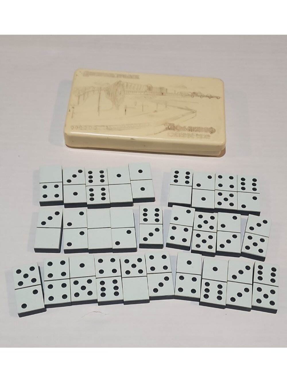 Vintage Dominoes Soviet USSR board game Domino souvenir Dnepropetrovsk carbolite